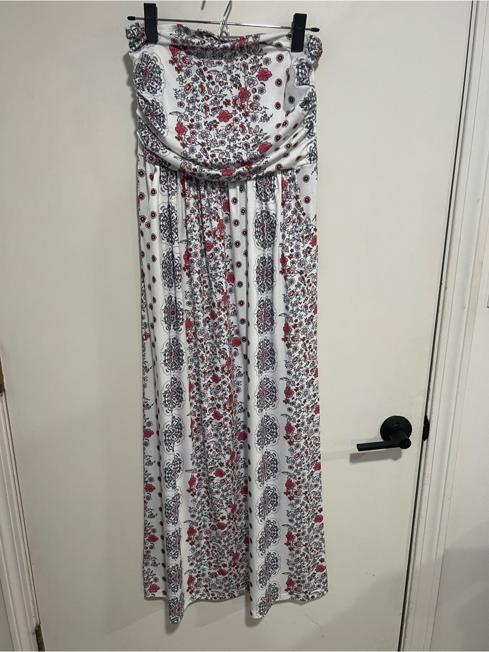 Grace Karin White Strapless Maxi Dress Pink & Black Floral Medallion Print